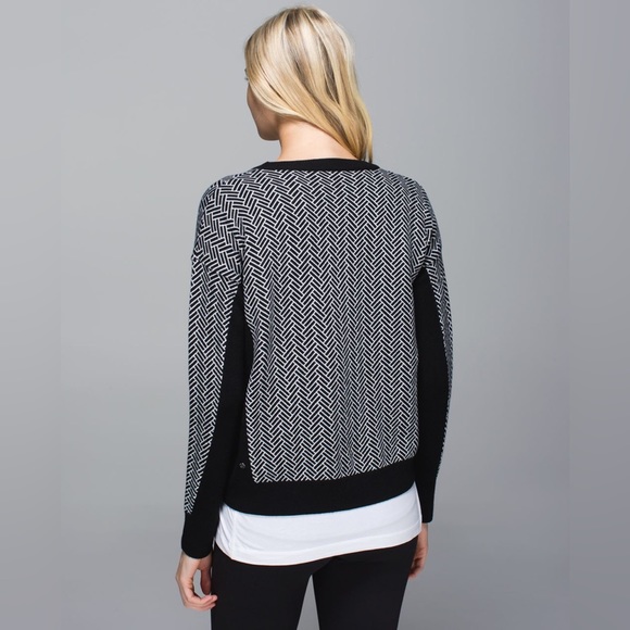 Lululemon Yogi Crew Sweater - Picture 2 of 4